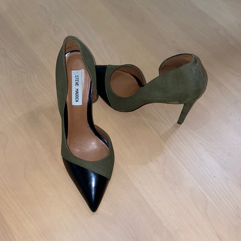 Green/Black Pump Heels Steve Madden